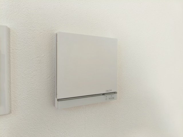 杉並区桃井2丁目の設備|空気を汚さずに足元から暖かい床暖房付です 小さなお子様にも安心の暖房設備です