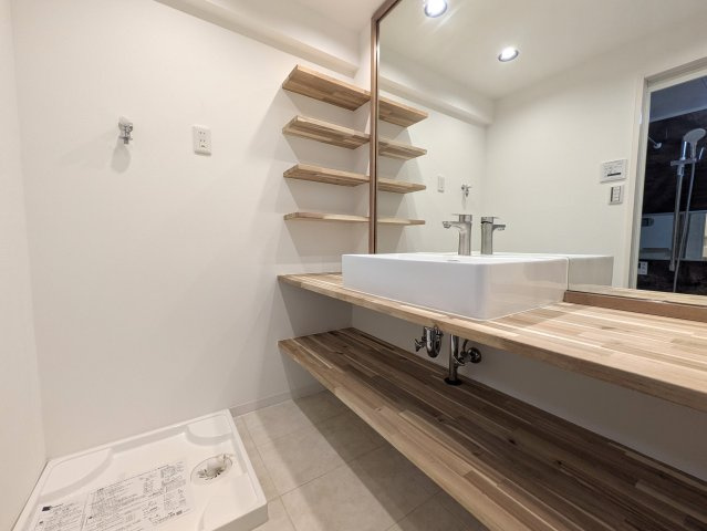 こだわりリフォームもアリ！【コーシン菊名第2マンション】の洗面所|洗面所です