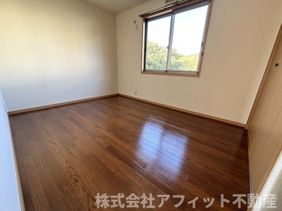 【寝室】 | サングレイス中川 | 洋室6.2帖