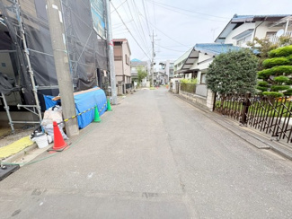 【前面道路含む現地写真】