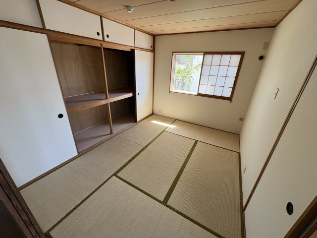 ハイマート舞子坂の和室