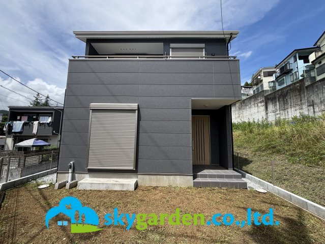 秦野市堀西　戸建の外観