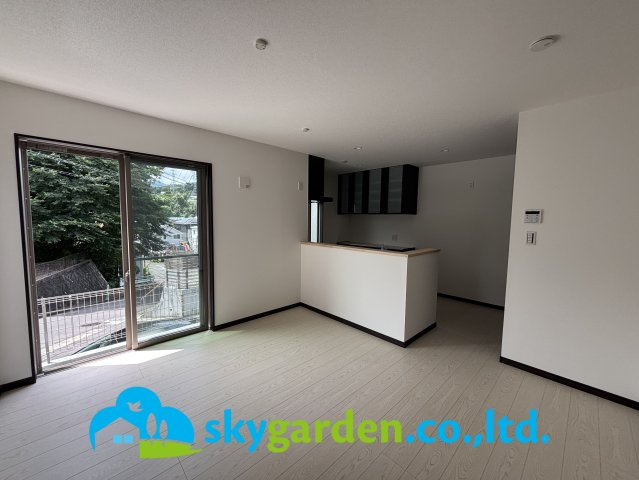 秦野市堀西　戸建の居間・リビング