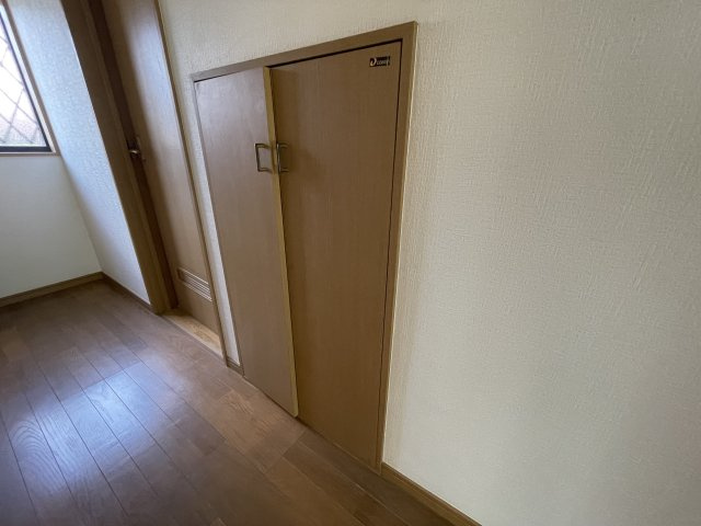 茂原市本納戸建ての収納