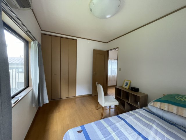 茂原市本納戸建ての洋室
