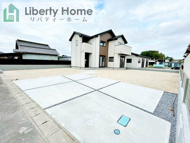 つくば市古来1期　新築戸建　1号棟の駐車場