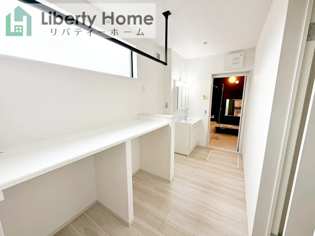 つくば市古来1期　新築戸建　2号棟の洗面所