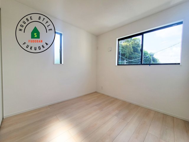 太宰府市観世音寺3丁目第1-2棟（2号棟）の子供部屋|穏やかな光が差し込む室内には、穏やかな時間が流れます。