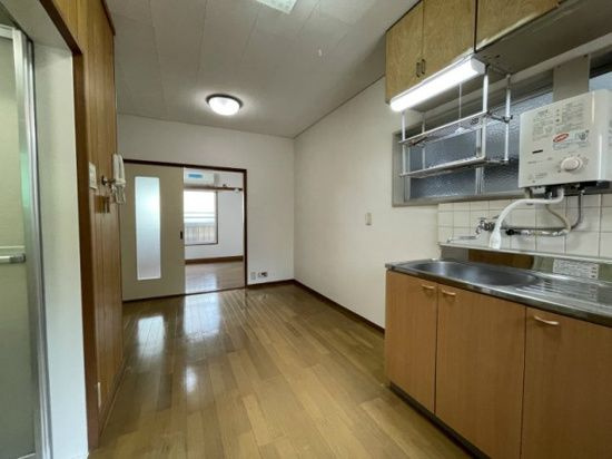 上野アパートメントのキッチン