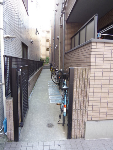 プランドール早稲田のその他共用部分|★入居者専用駐輪場です★