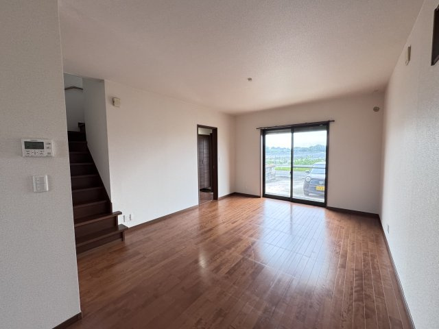 玉名郡長洲町大字宮野の一戸建ての居間・リビング