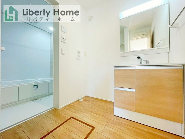 取手市井野24-1期　新築戸建　2号棟の脱衣所