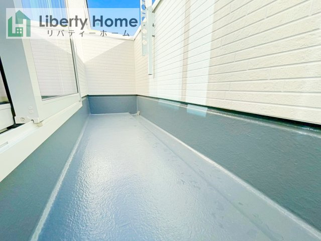 取手市井野24-1期　新築戸建　2号棟のバルコニー