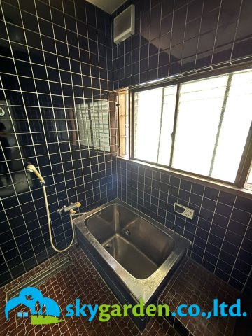 小田原市寿町5丁目　中古戸建の浴室