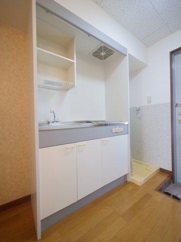 ベルハイツのキッチン|※写真は別の部屋のものです。