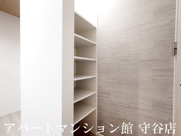 D's LIEN (ディ-ズリアン) Eの収納