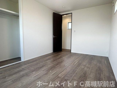 【洋室】 | ファミリエ津之江E棟