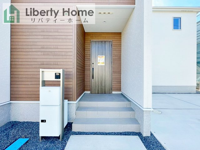 取手市井野24-1期　新築戸建　3号棟のエントランス