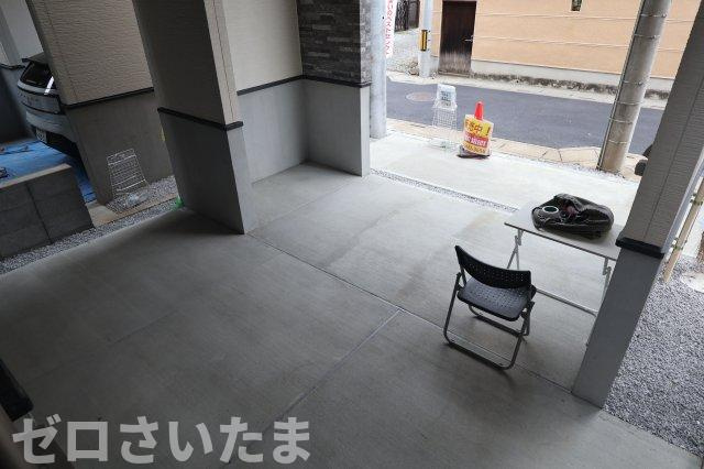 《仲介手数料無料》中央区本町東２丁目13-20(2号棟)新築一戸建てKEIAI GRACEの駐車場|撮影日 2025年10月19日 10:10 曇り