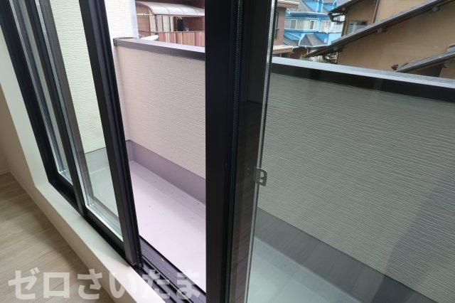 《仲介手数料無料》中央区本町東２丁目13-20(2号棟)新築一戸建てKEIAI GRACEのバルコニー|撮影日 2025年10月19日 10:10 曇り