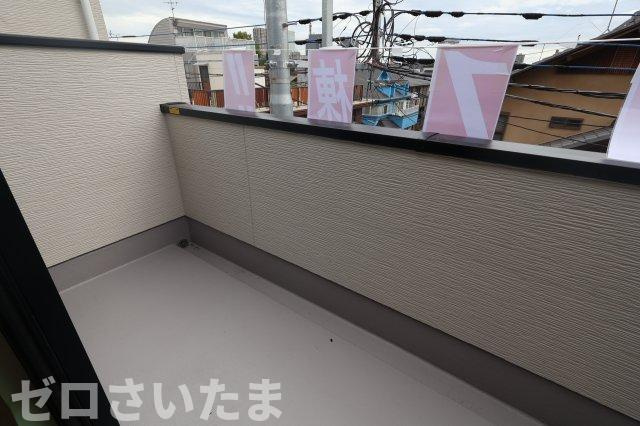 《仲介手数料無料》中央区本町東２丁目13-20(2号棟)新築一戸建てKEIAI GRACEのバルコニー|撮影日 2025年10月19日 10:10 曇り