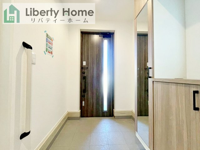 取手市井野24-1期　新築戸建　4号棟の玄関