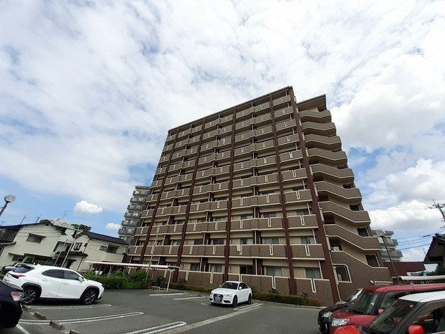 ＰＬＥＡＳＵＲＥＳの外観|建物外観を気になさる方へ、見た目の良い物件です