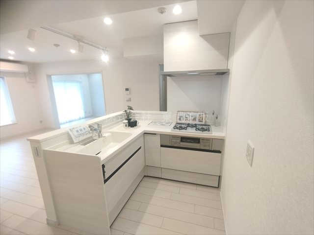 【キッチン】 | コスモ志木 | お料理しやすいキッチンです