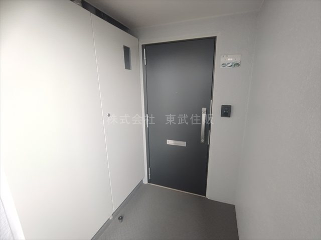 【玄関】 | コスモ志木 | 落ち着いた玄関です