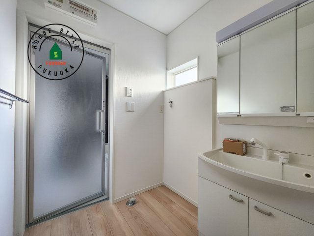 糟屋郡篠栗町田中1丁目第1-4棟（2号棟）の脱衣所|脱衣所、洗面所は小さなプライベートスペース。歯磨き、洗顔と毎日施す個人空間。