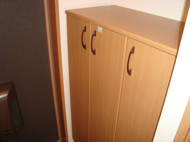 アーバンコートＴ．Ｂ棟の収納|下駄箱（下）