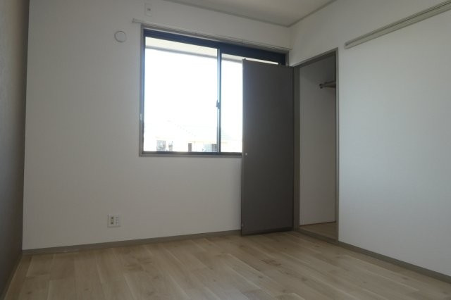 ソワール　ド　オウジAの寝室|洋室