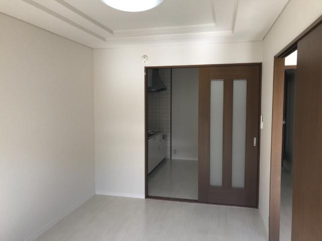 グリーンハイム松橋の内装|洋間