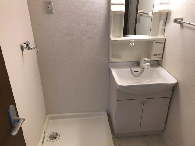 グリーンハイム松橋の洗面所|洗面