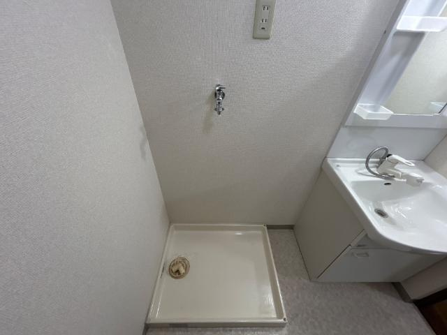 グランディール羽根のその他|洗濯機置場