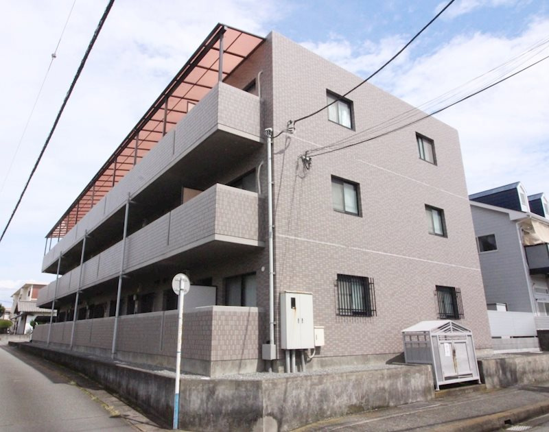 ベルティール沼北の外観