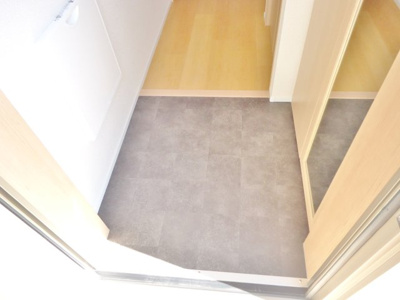 【エントランス】 | シャルール