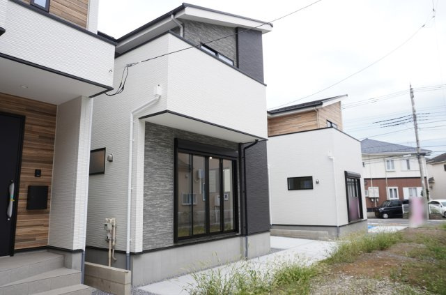 越谷市千間台西5丁目 新築分譲住宅 全3棟 2号棟の外観