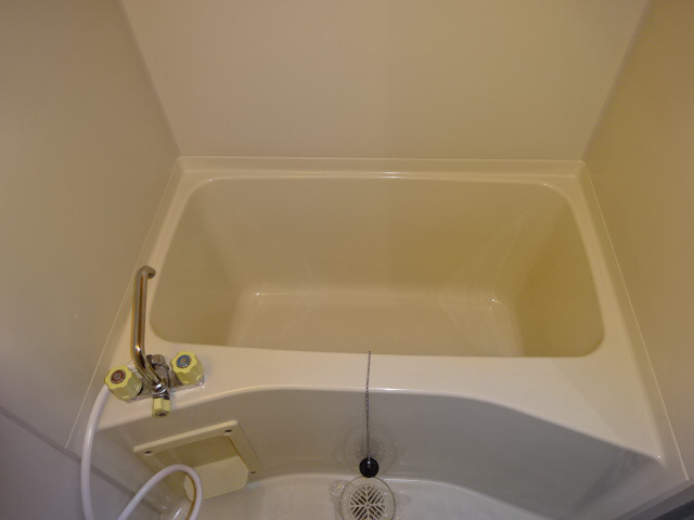 スカイヒル名谷の浴室