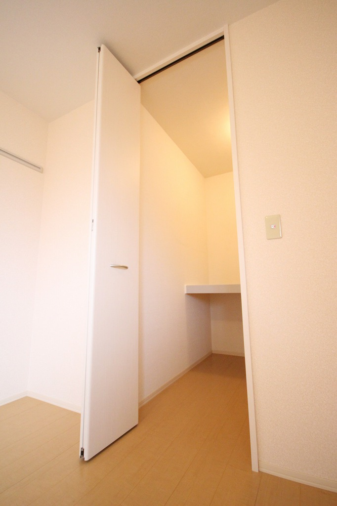 セントラルグレイスB棟の収納|※お部屋により仕様が異なる場合があります※