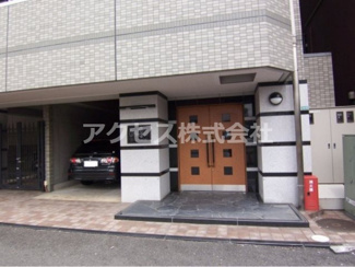 【エントランス】