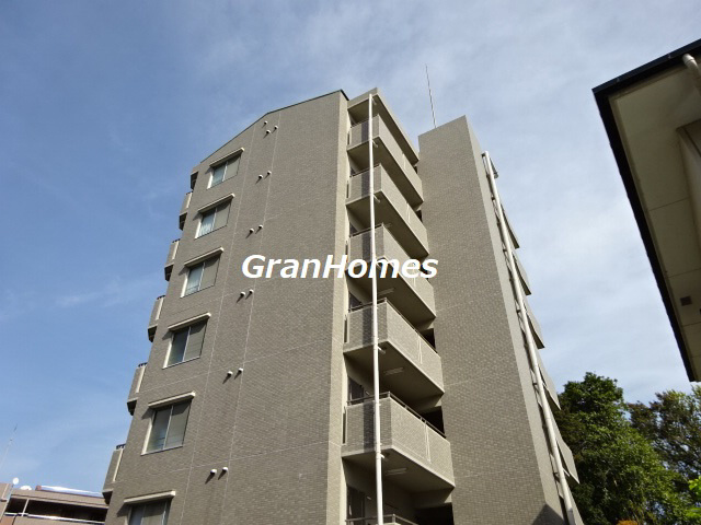 スカイヒル名谷の外観