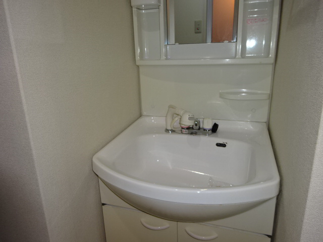 スカイヒル名谷の洗面所