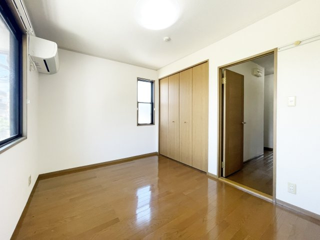 セジュールＭＩＹＡの居間・リビング