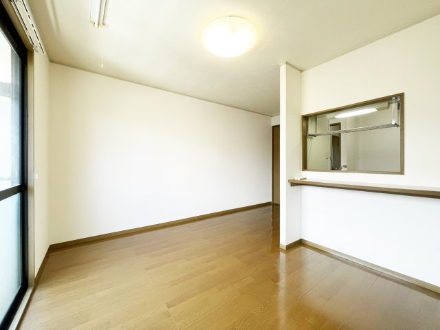 セジュールＭＩＹＡの居間・リビング