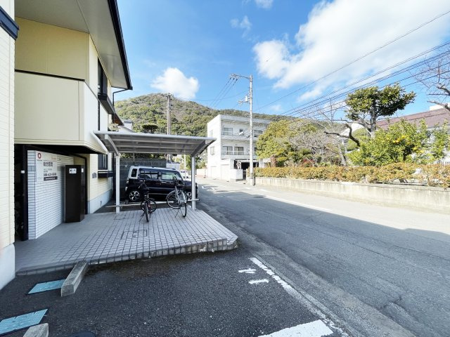 セジュールＭＩＹＡの駐車場