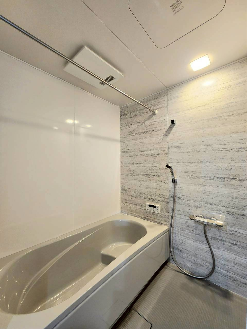 【浴室】の画像