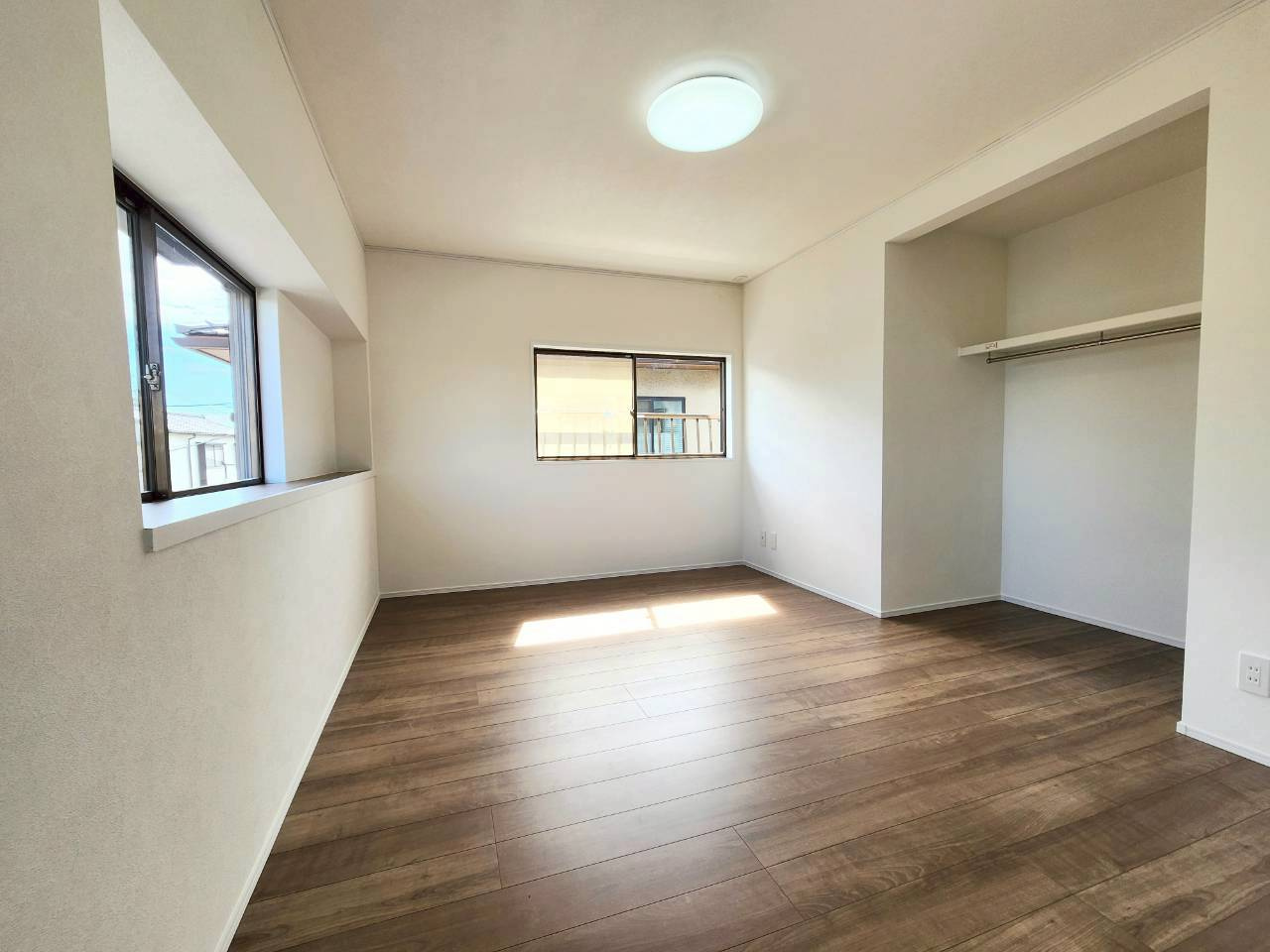 【洋室】の画像