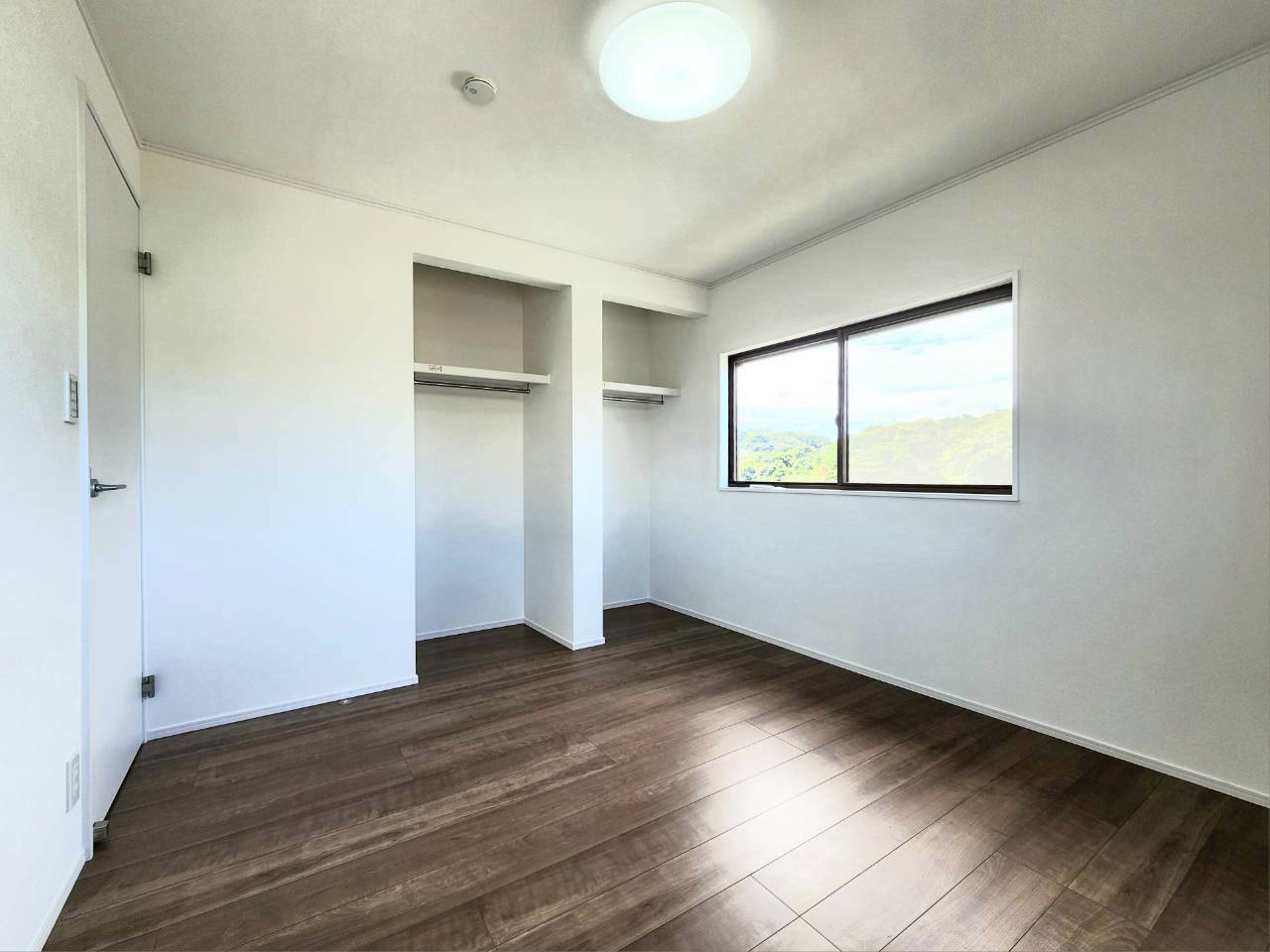 【洋室】の画像