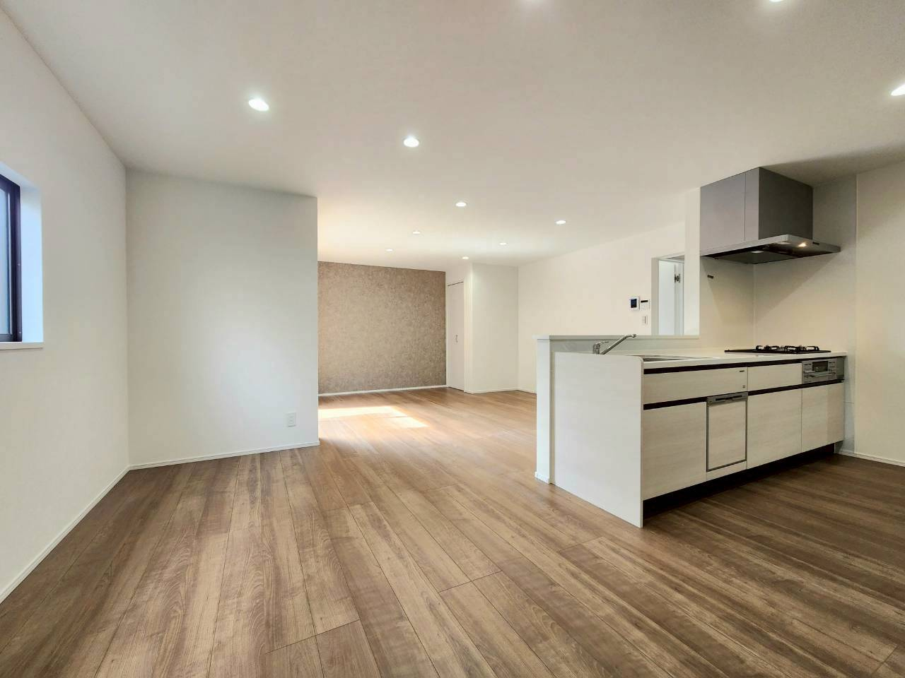 【居間・リビング】の画像